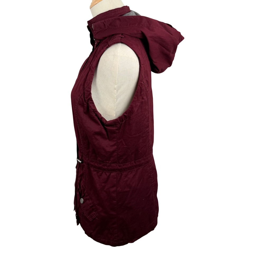 YMI Womens M Utility Vest Burgundy Hooded Drawstring Waist V1460 Gorpcore Cargo - Picture 2 of 9
